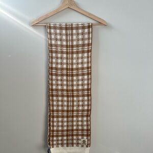 NWT Brown & White Timberland Knit Scarf